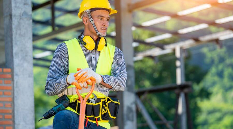 Professional gutter cleaning in Auburn, WA